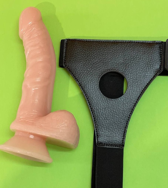 دیلدو کمربندی ارزان